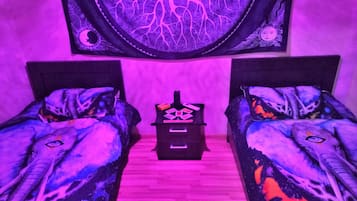 Basic Double or Twin Room | Free WiFi, bed sheets