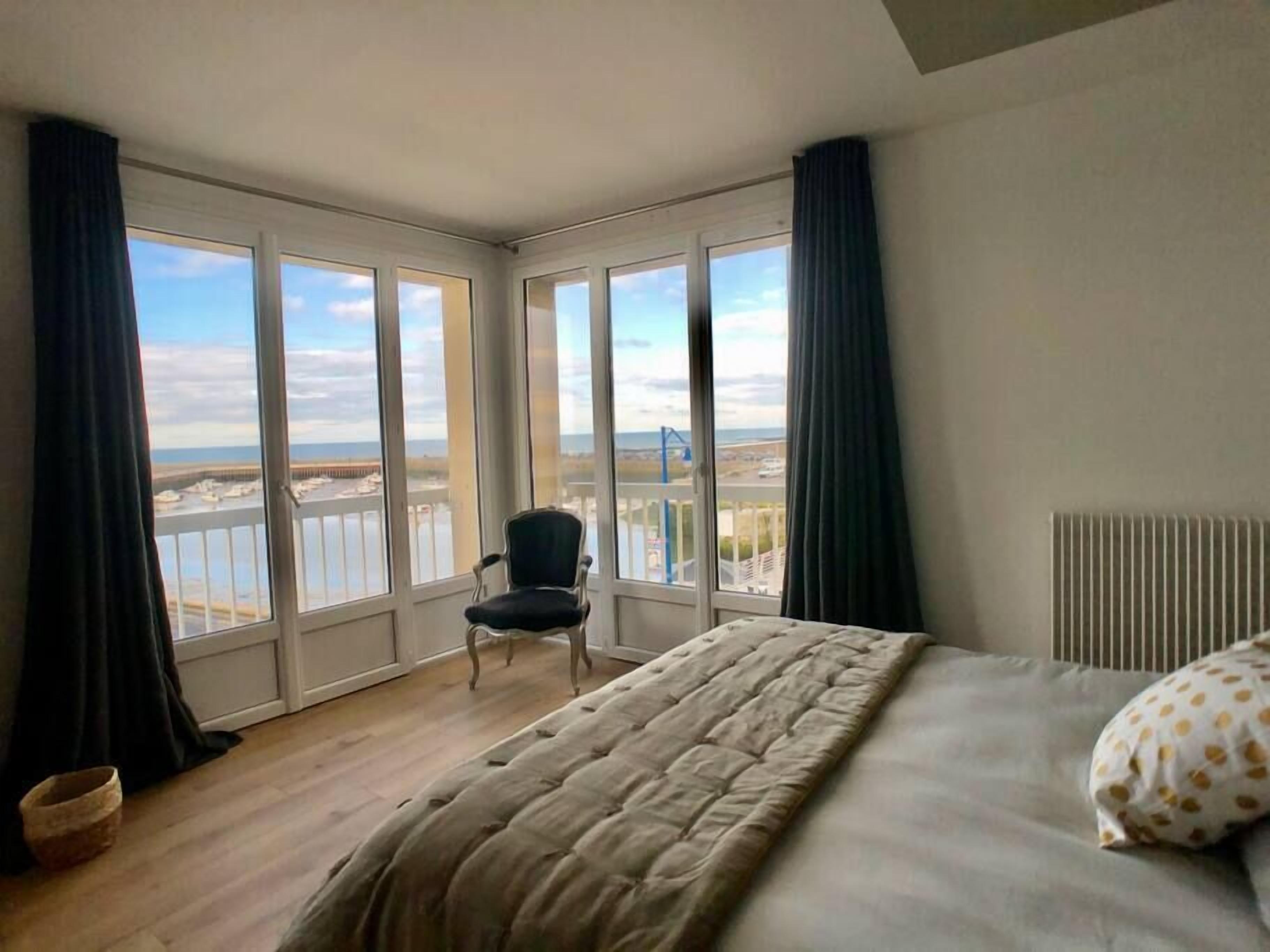 NEW: Port Terrace by Melrose