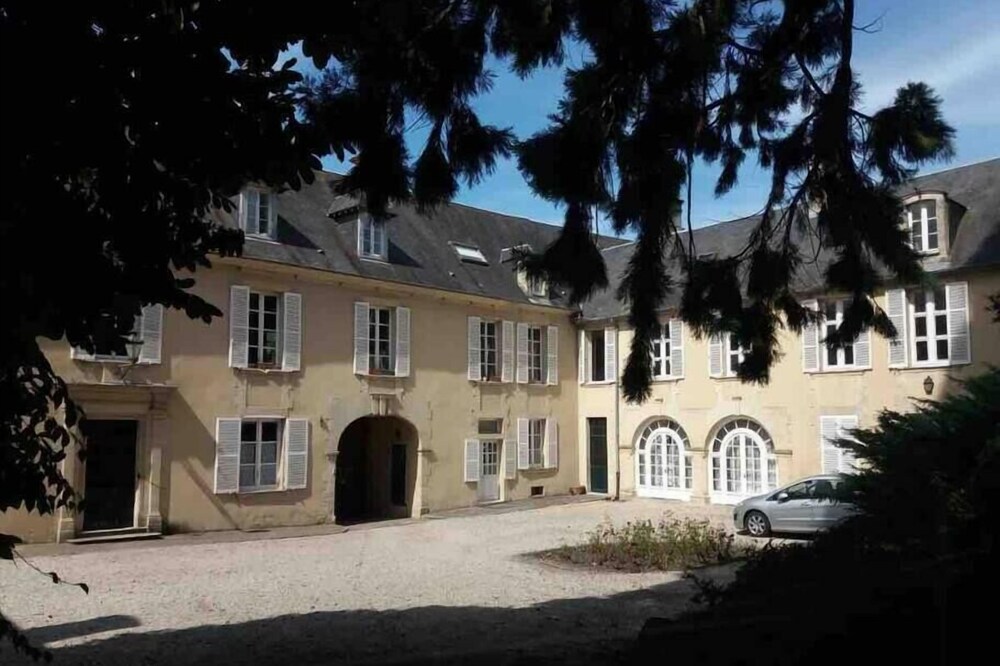 NEW: Logis du Parc by Melrose