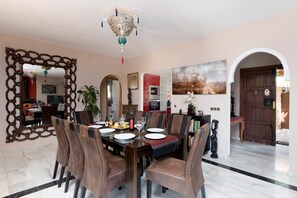 Dining - Villa Namaste by Villa Plus (Calahonda)