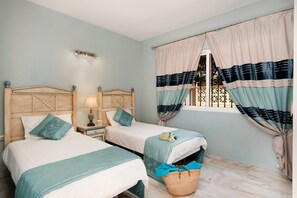 4 habitaciones, tabla de planchar con plancha y wifi gratis 
