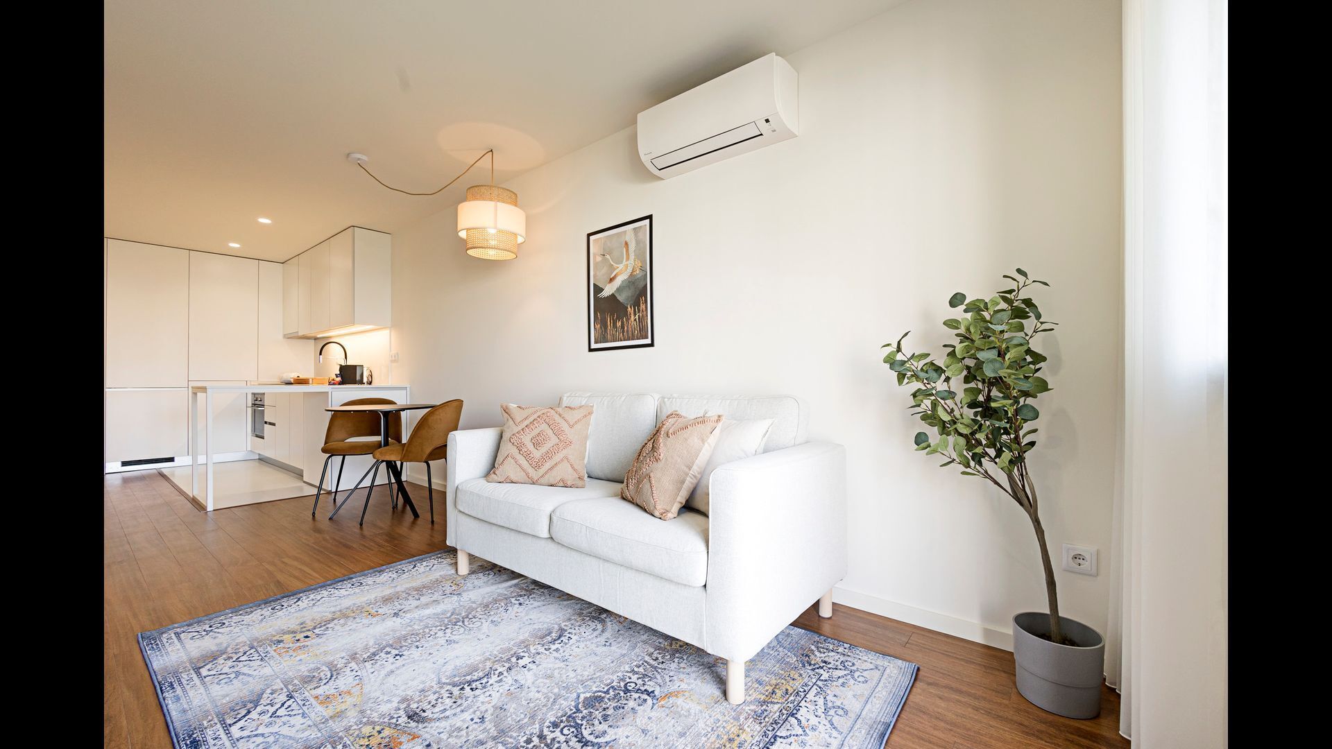 Cozy 1BR Flat in Bonfim by LovelyStay