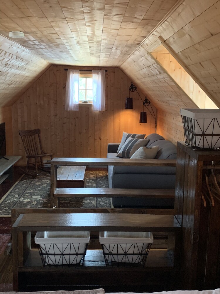 Lovely and Cozy 1 bedroom guest house on Ile D’orleans StFrancoisdel'Iled'Orleans Vrbo