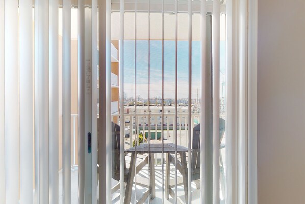 Interior - 4th-floor studio with partial bay views, heated pool, gym, sauna, balcony, & AC (Ocean City)