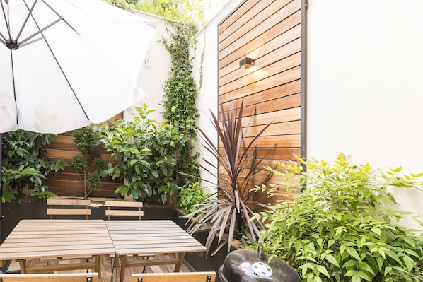 City Apartment | Terrace/patio - Olympia Flats by Oval (Istanbul)