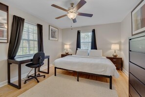 3 bedrooms, iron/ironing board, bed sheets