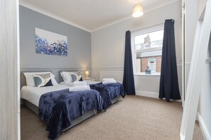 2 chambres, fer et planche Ă repasser, Wi-Fi gratuit, draps fournis