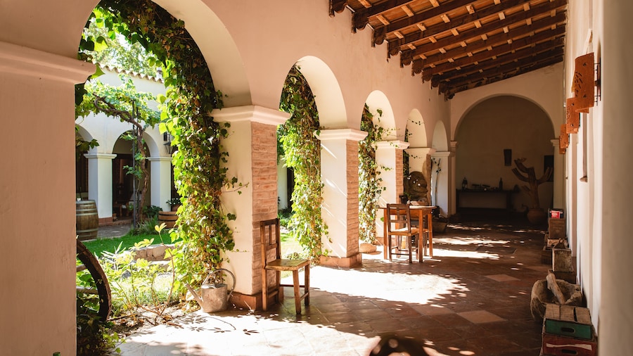 历史悠久的维耶哈波萨达酒店