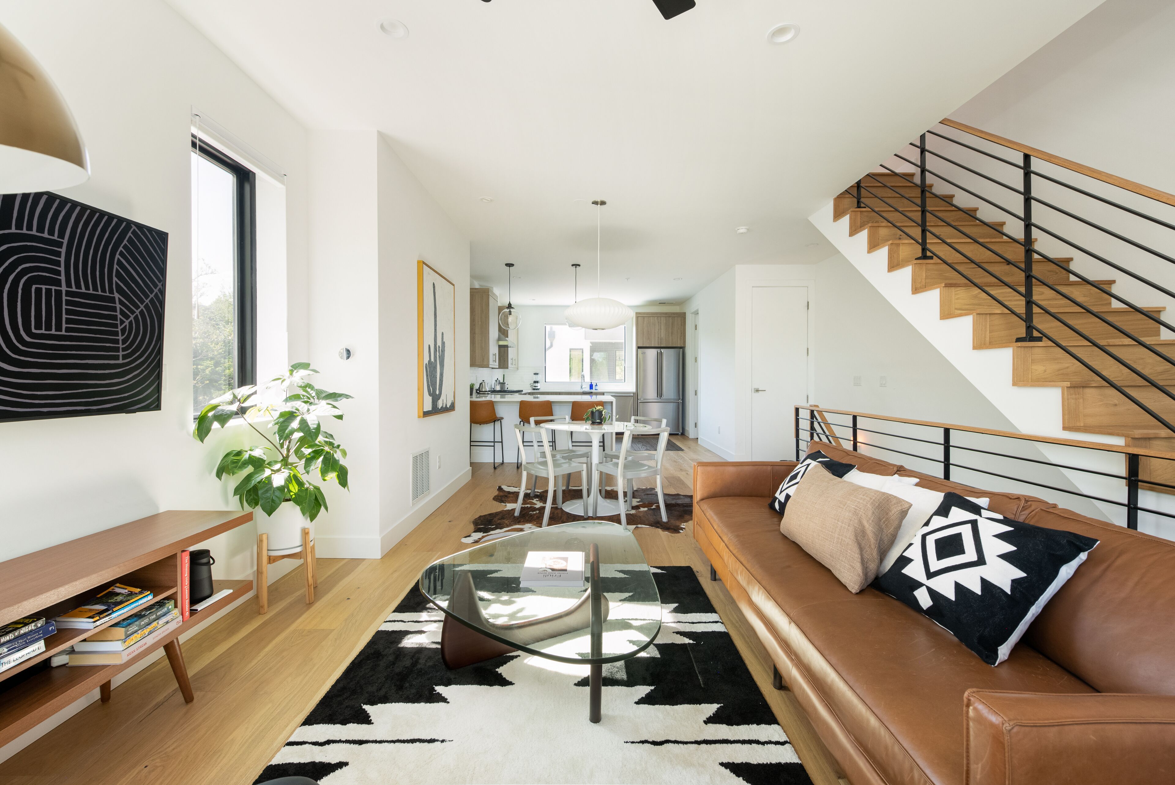 *Casa Clem* Modern, Clean, Luxury Townhome, Walk to Pearl St. w/ Flatiron Views!