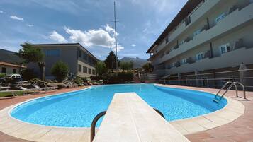 Seasonal outdoor pool