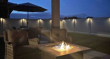 Spectacular Mesa view 3 room home