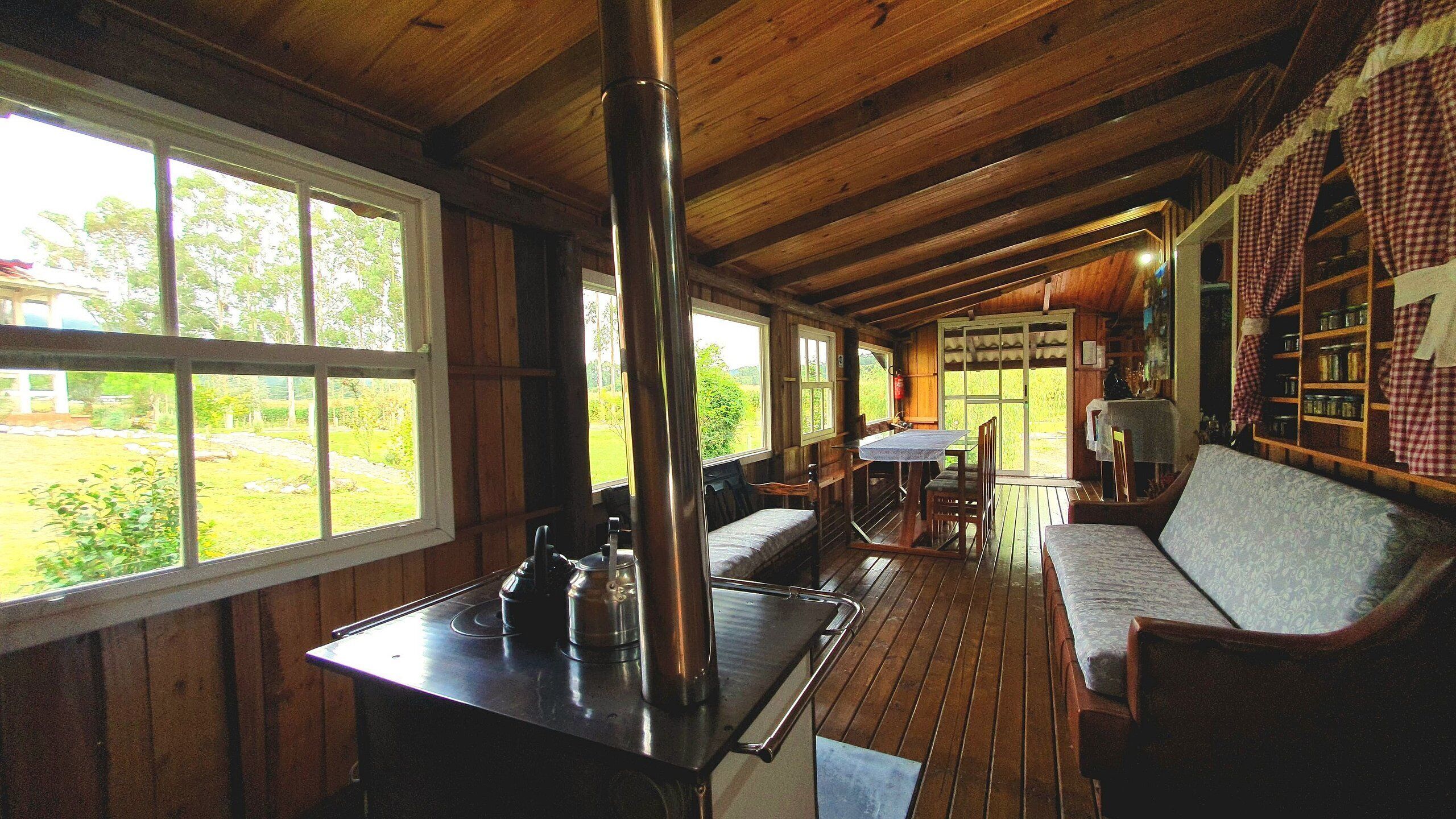 Cabaña de lujo, vista al lago | Vista desde la propiedad
