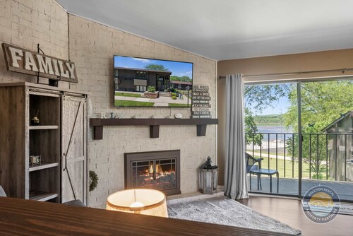 Modern Lake Geneva Condo with Views