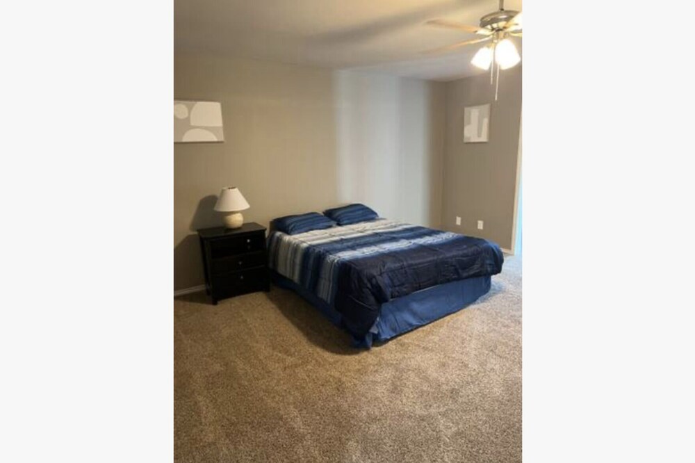 Great home near the Heart of Harlingen Nearly 3000sqft