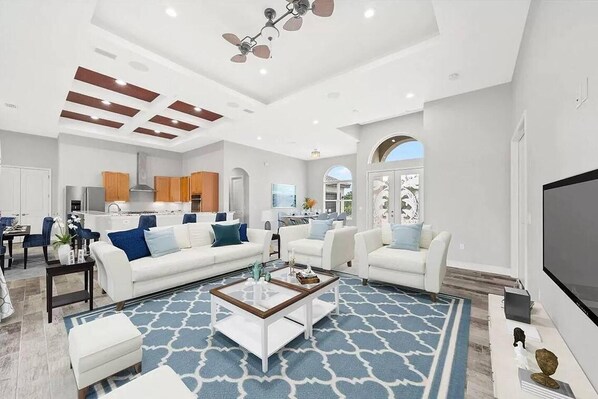 Villa, plusieurs lits | Coin séjour