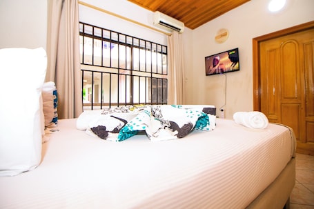 ์คํ ๋ค๋๋ฃธ | 1 ๊ฐ์ ์นจ์ค, WiFi