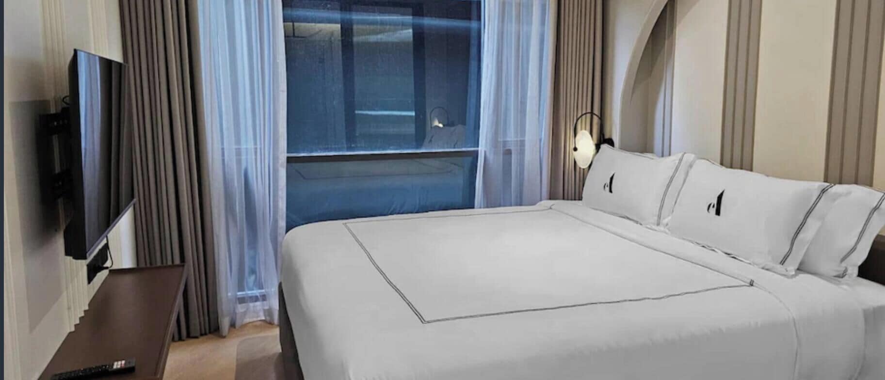 小型开间套房, 1 间卧室, 无烟房, 冰箱和微波炉 | 2 多间卧室、埃及棉床单、高档床上用品、羽绒被