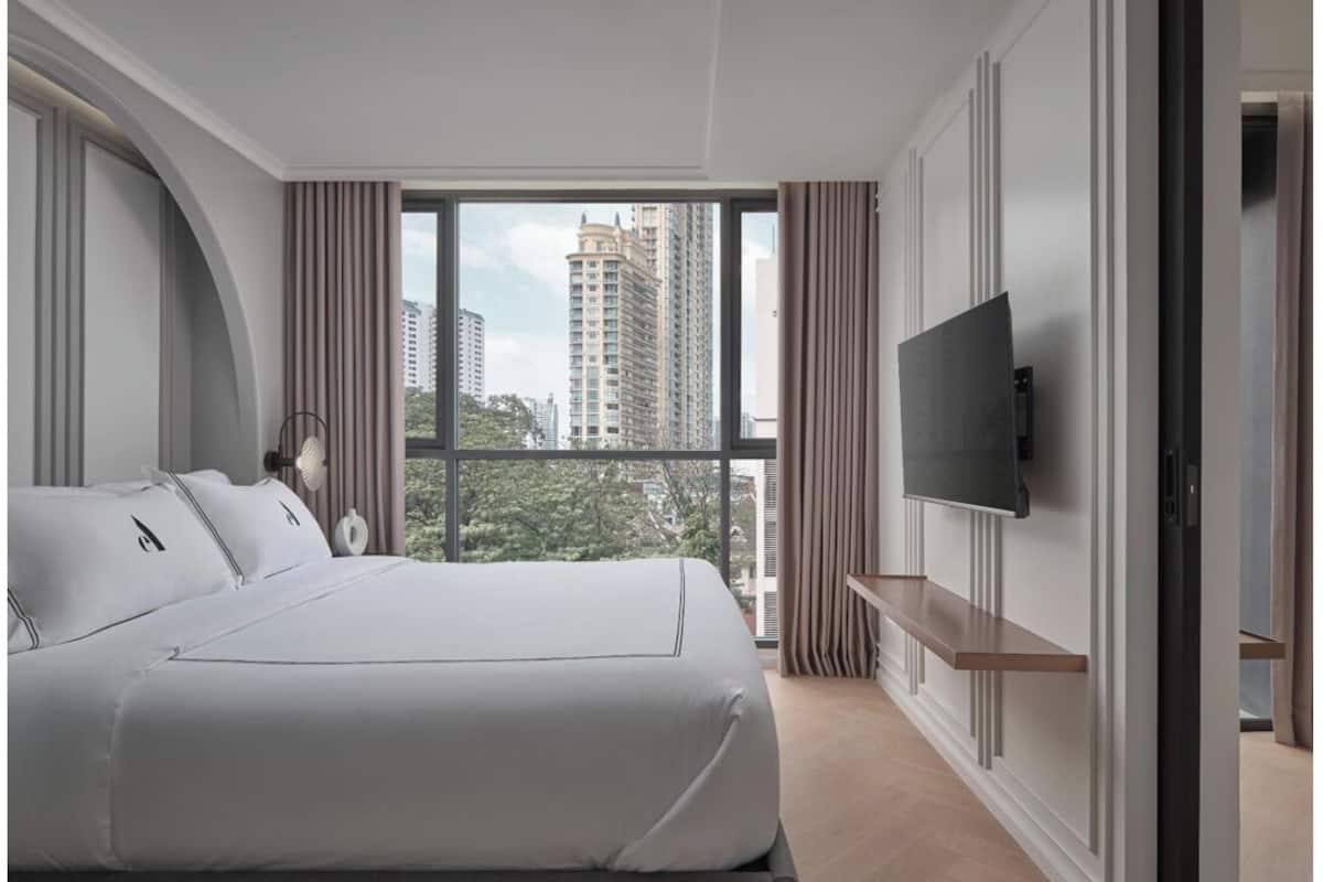 2 bedrooms, Egyptian cotton sheets, premium bedding, down duvets