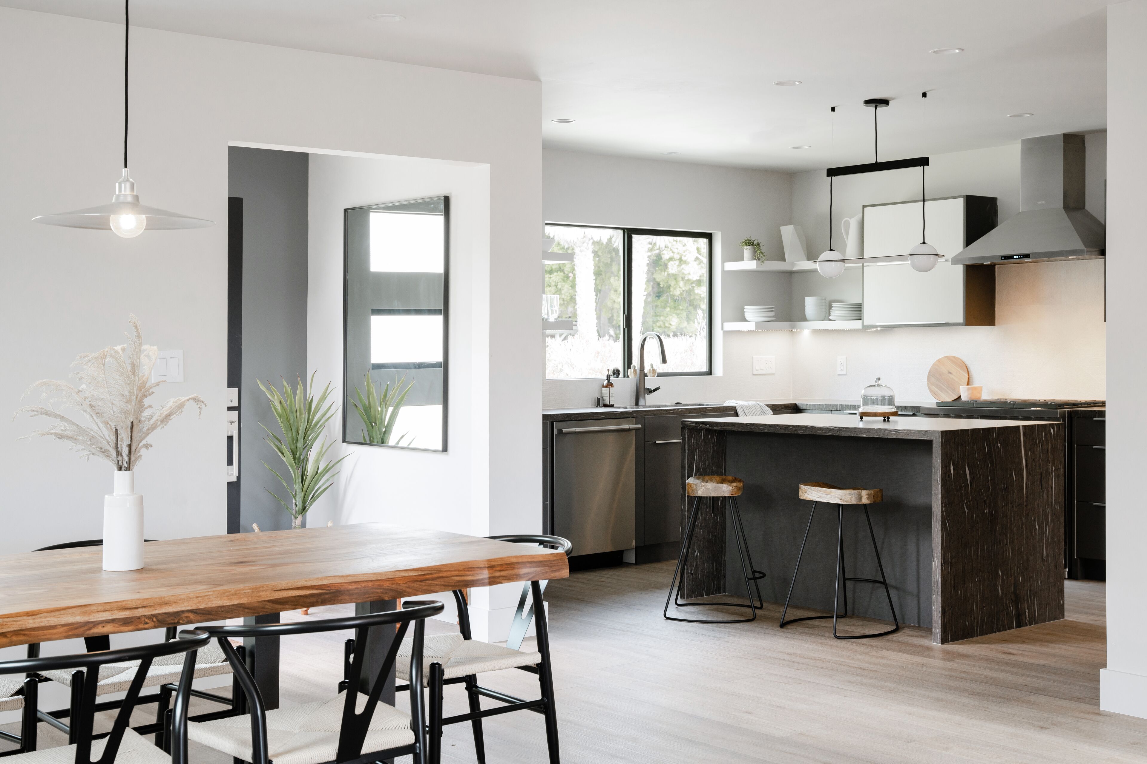 Newly Built Modern Vibey Compound