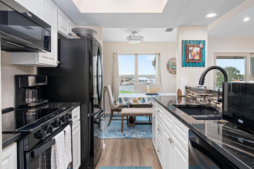 Gaetano's Getaway | Amenities, Near Area Fun!