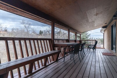 Mountainside Family Friendly, great equipted kitchen,