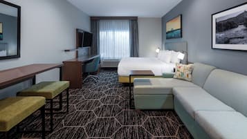 Suite, 1 King Bed, Non Smoking