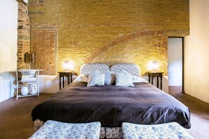 2 soverom, wi-fi (inkludert) og sengetøy