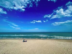 Beach nearby, beach towels