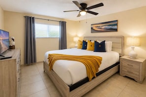 2 habitaciones, tabla de planchar con plancha y cuna de viaje 