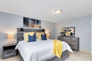 2 slaapkamers, een strijkplank/strijkijzer, reisbedje, gratis wifi