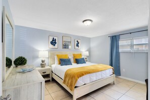 2 makuuhuonetta, silitysrauta/-lauta, vauvan matkasänky, ilmainen Wi-Fi