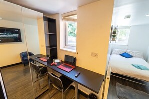 Studio Supérieur, salle de bains attenante (Studio 4) | 1 chambre