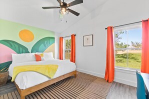 6 bedrooms, bed sheets
