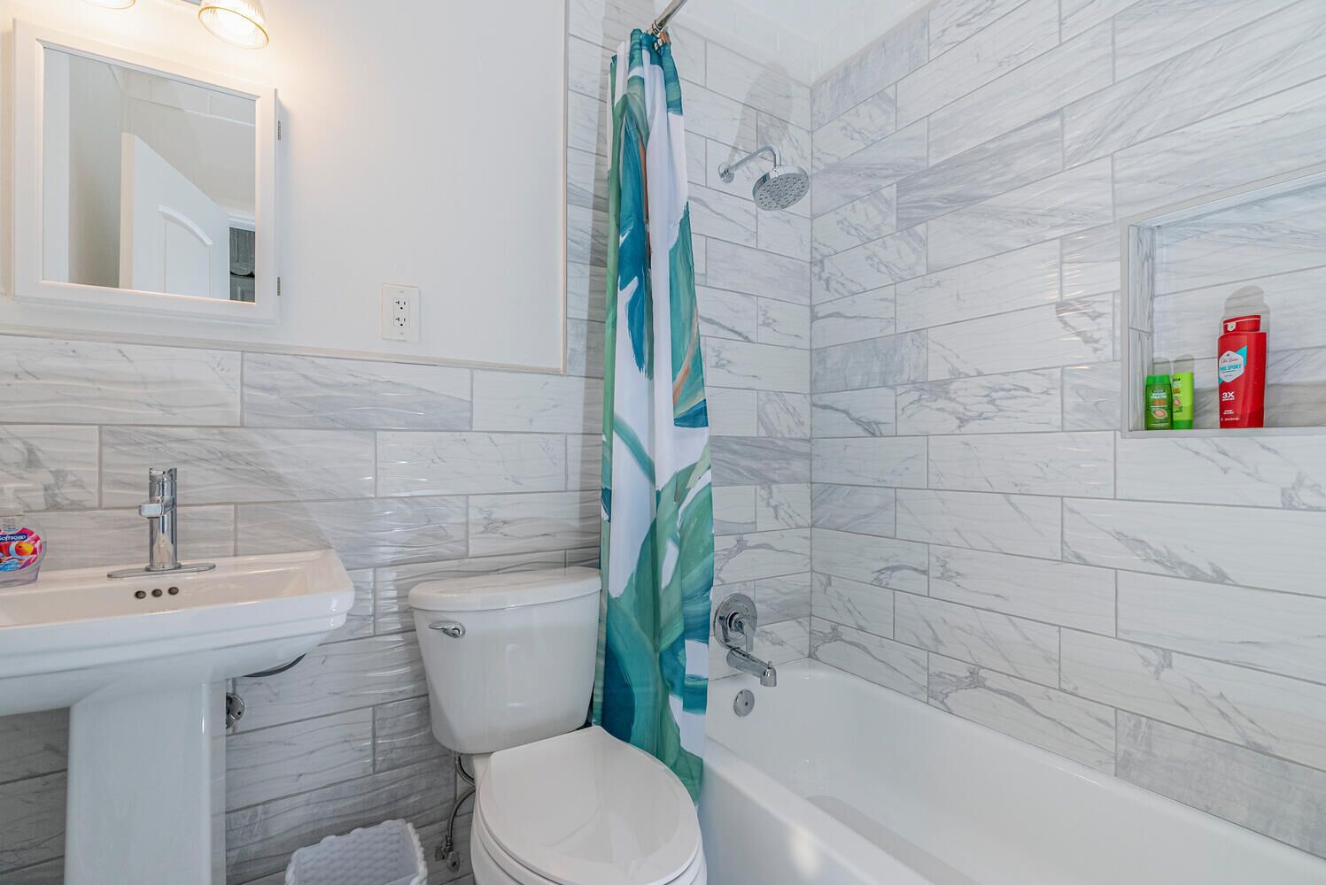 Dixie Bungalow 2 Cozy & Charming