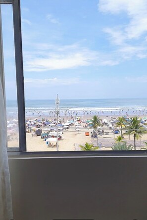 Interior - Great sea front apartment, foot in the sand (Praia Grande)