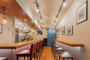 Bar (on property) - Asta Hotel (Tokyo)