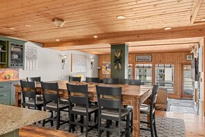 Dining - Aspen Summit Retreat (Brian Head)