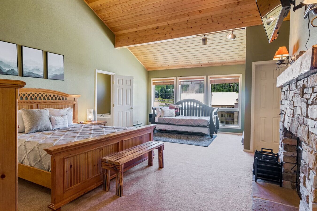 4 habitaciones, wifi y ropa de cama 