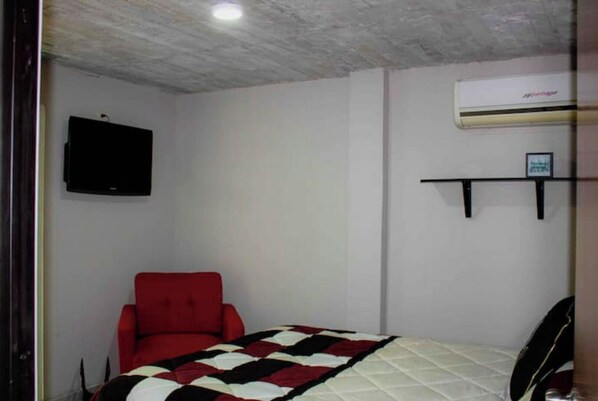 2 bedrooms