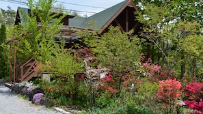 Property grounds - Rental Log House Yuzanso (Karuizawa)