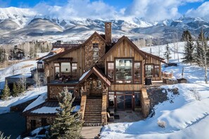 Exterior - Mountain Escape by InvitedHome | 360 Views, Humidification System, Hot Tub, Ski (Mountain Village)