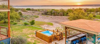 POOL, Lake views, 5 KING/3.5b, outdoor Cabana