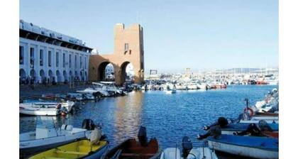 Vue d'exception+grand appartement sur baie d'Alger