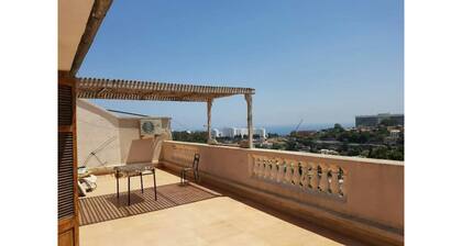 Vue d'exception+grand appartement sur baie d'Alger