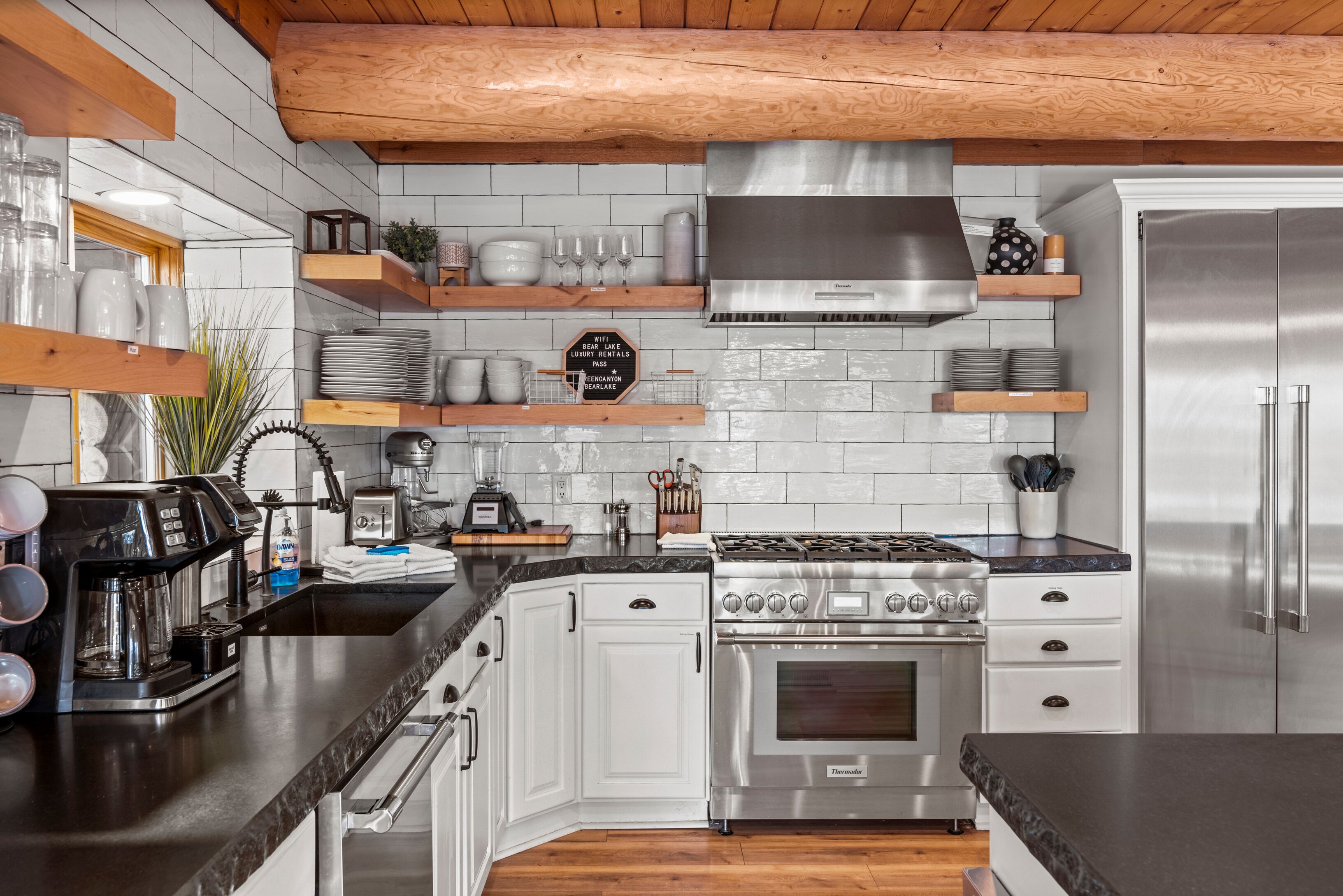 Green Canyon Chalet (Sleeps 40) by Bear Lake Luxury Rentals