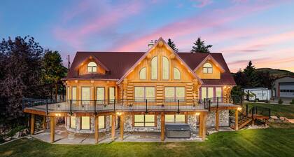 Green Canyon Chalet (Sleeps 40) by Bear Lake Luxury Rentals