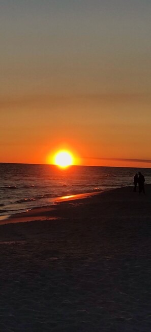 Sunset  - Destin Stella Marina at Maravilla Pet Friendly & Beach SVC (Miramar Beach)