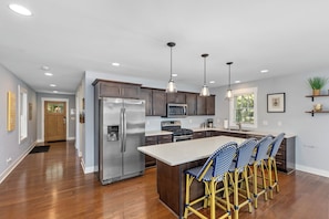 Fridge, microwave, oven, stovetop - Spacious 5BR, 3BA Waterfront Home w/Fenced Backyard & Private Boat Dock (Saugatuck)