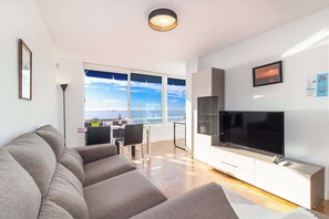 Living area - Seaview Via Augusta - Unik Vacation (Tarragona)