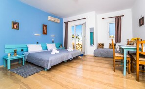 스튜디오 | 저자극성 침구, 객실 내 금고, 각각 다른 스타일의 인테리어, 각각 다르게 가구 비치